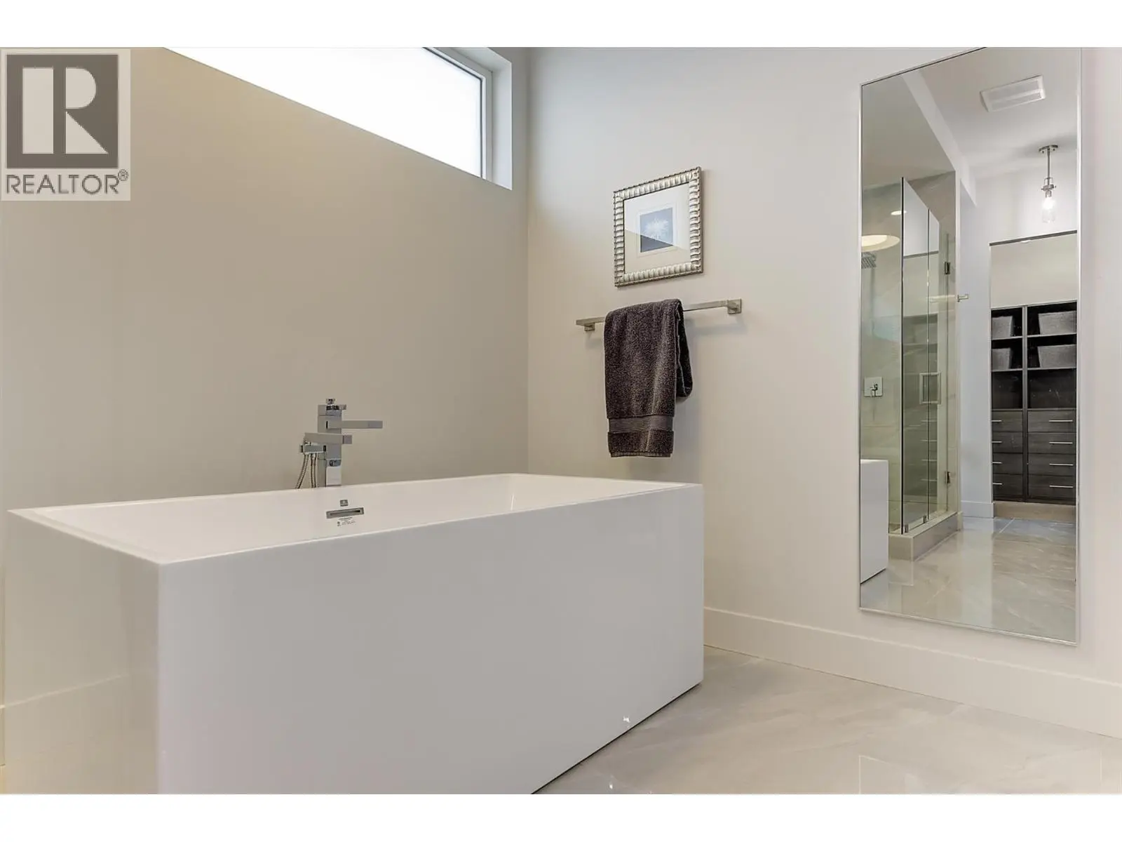 1150 Mission Ridge Road Unit# 5. Kelowna, British Columbia
