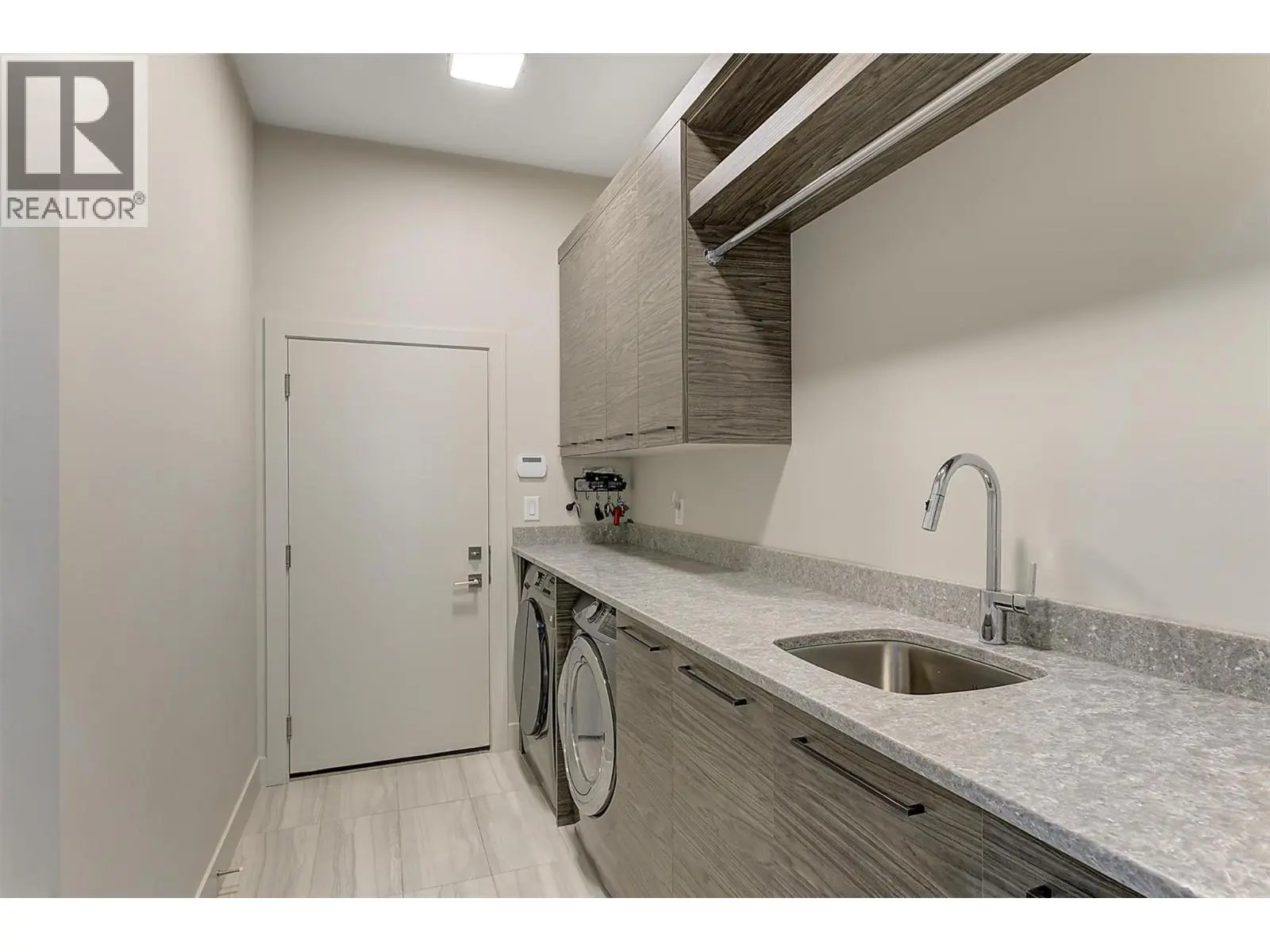 1150 Mission Ridge Road Unit# 5. Kelowna, British Columbia