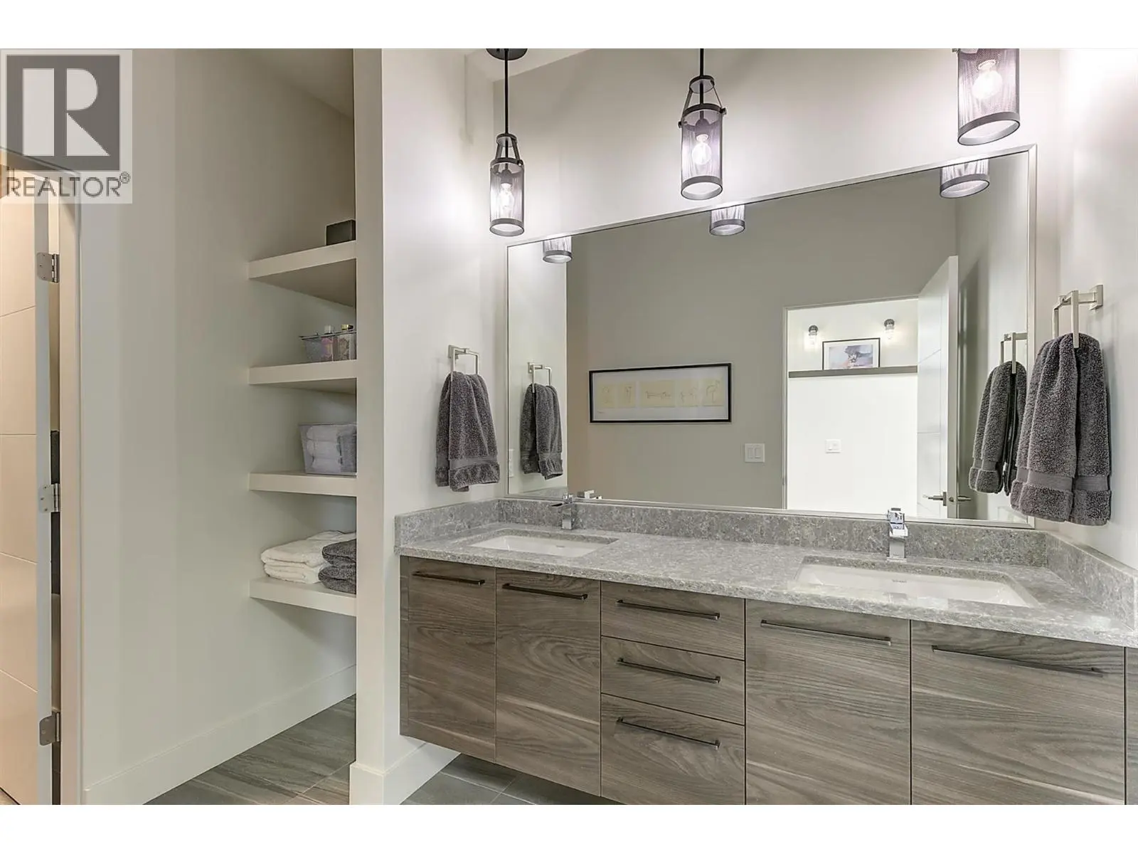 1150 Mission Ridge Road Unit# 5. Kelowna, British Columbia