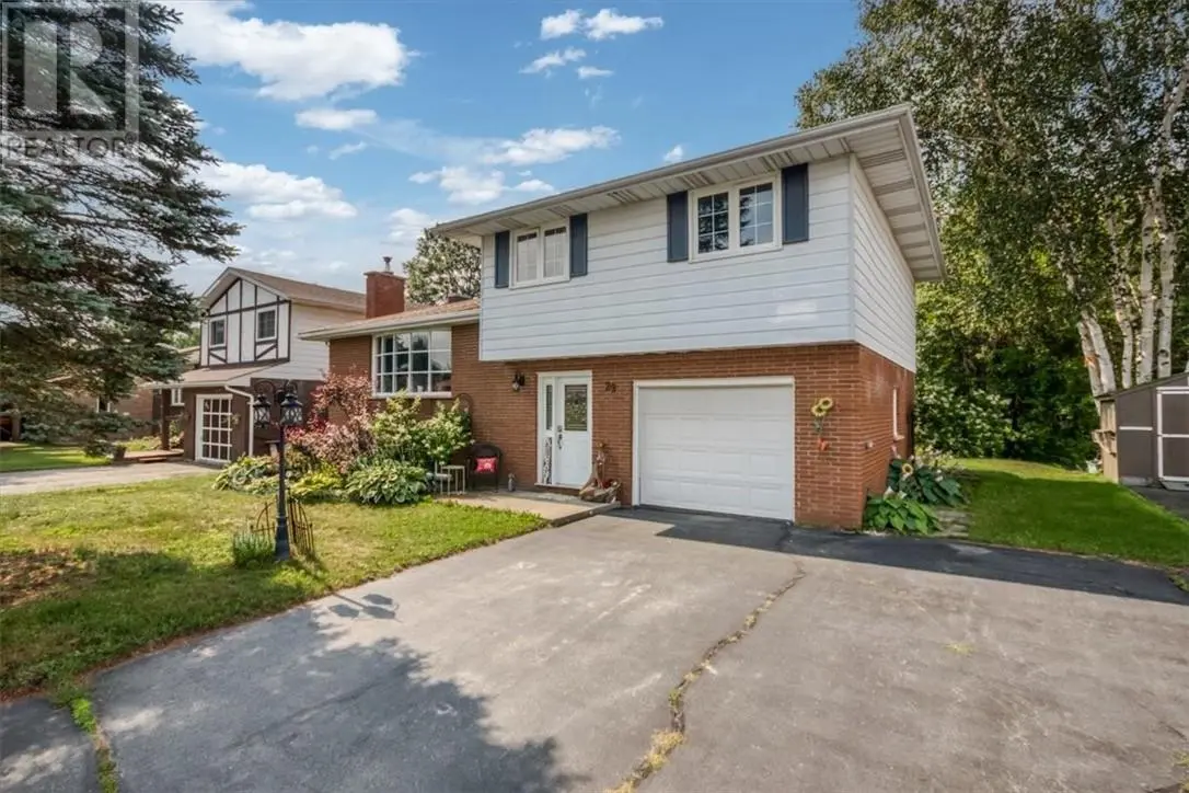 29 Balsam, Capreol