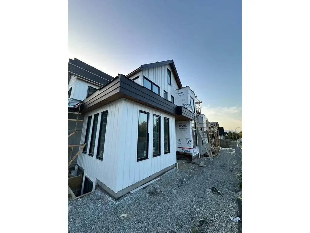 7843 197 Street, Langley