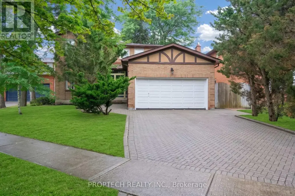 245 Fincham Avenue, Markham (Markham Village)