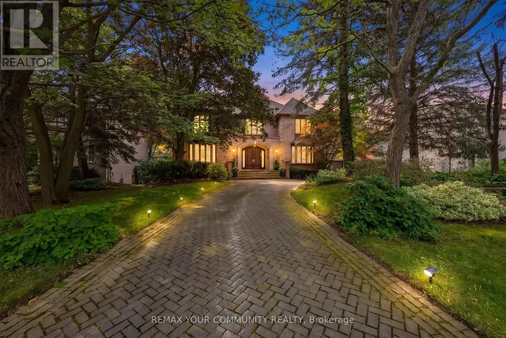 75 Arnold Avenue, Vaughan (Crestwood-Springfarm-Yorkhill)