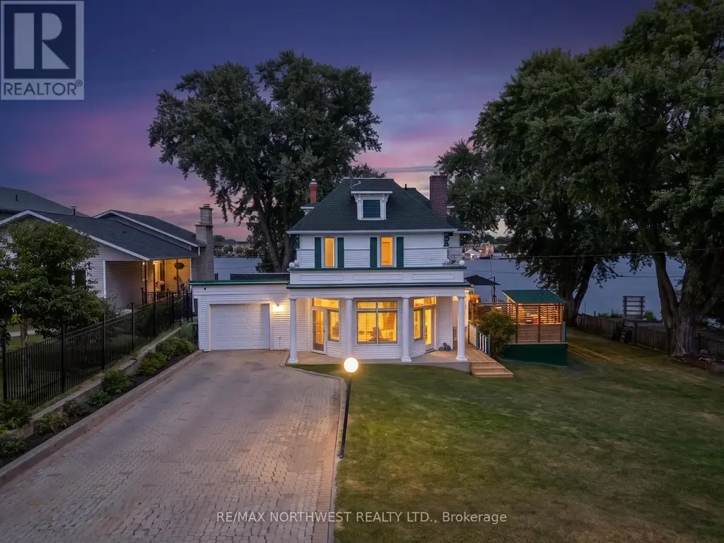 3 Sylvan Street, Kenora (Tunnel Island)