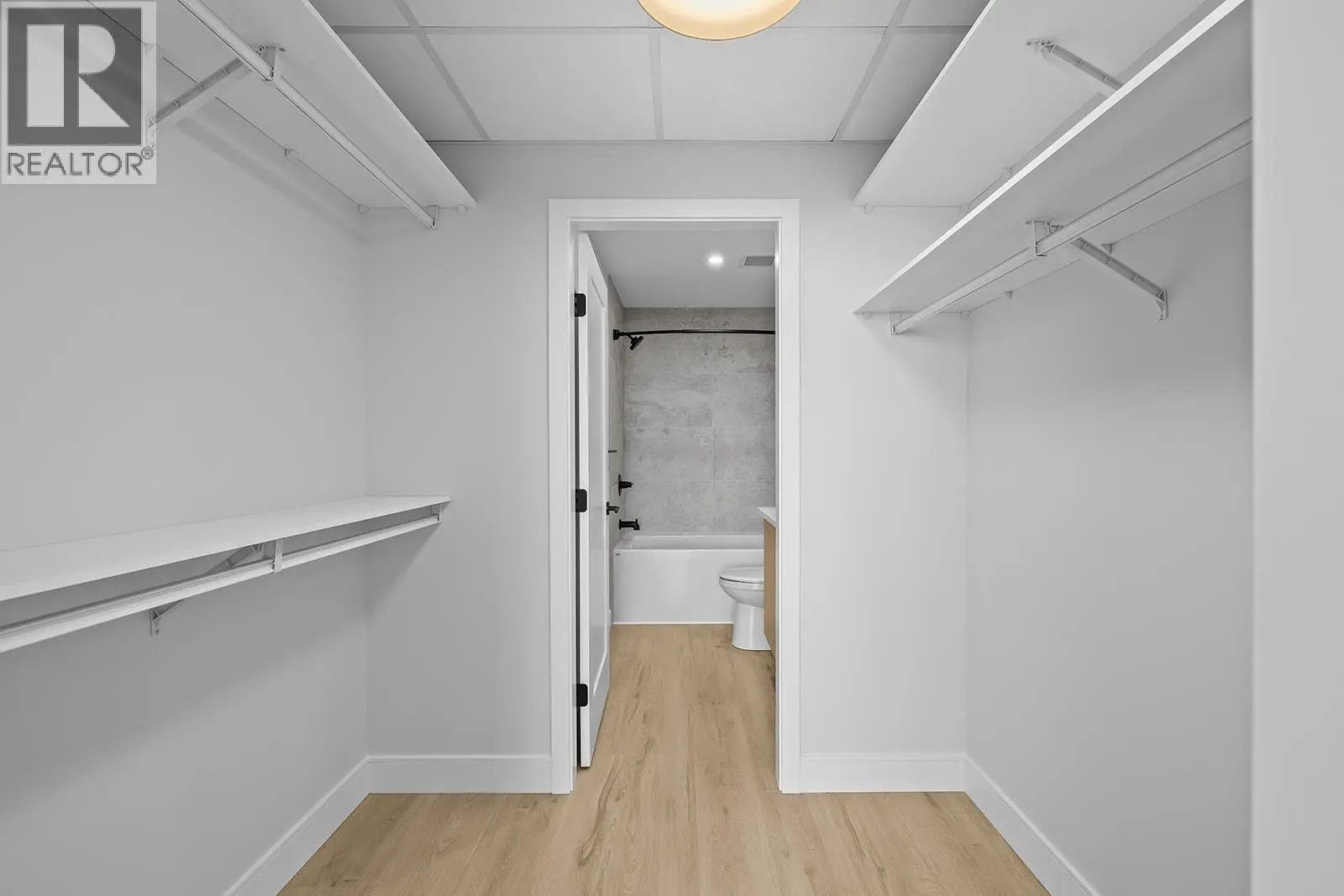 75 Predator Ridge Drive Unit# 301. Vernon, British Columbia