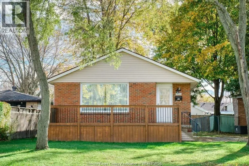 5251 Grand Boulevard Unit# Upper, Windsor