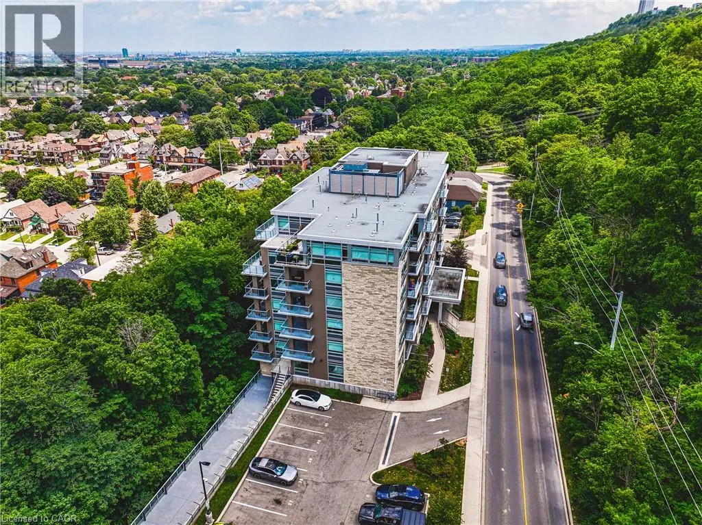 479 Charlton Avenue E Unit# 105, Hamilton