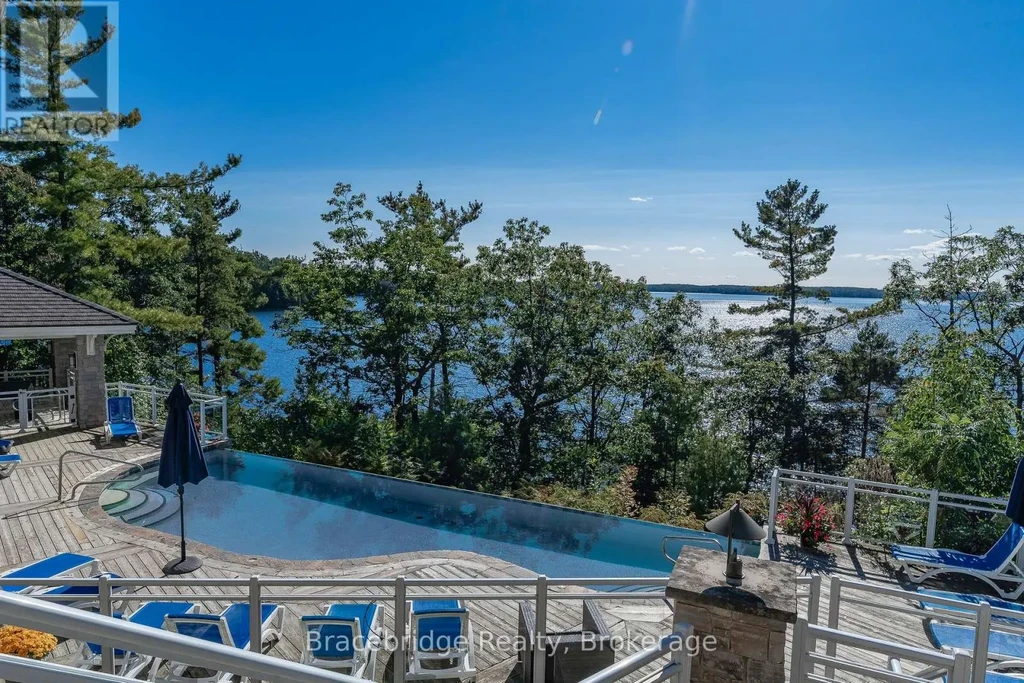 L207- B2 - 1869 Muskoka Rd 118 Highway W, Muskoka Lakes (Monck (Muskoka Lakes))