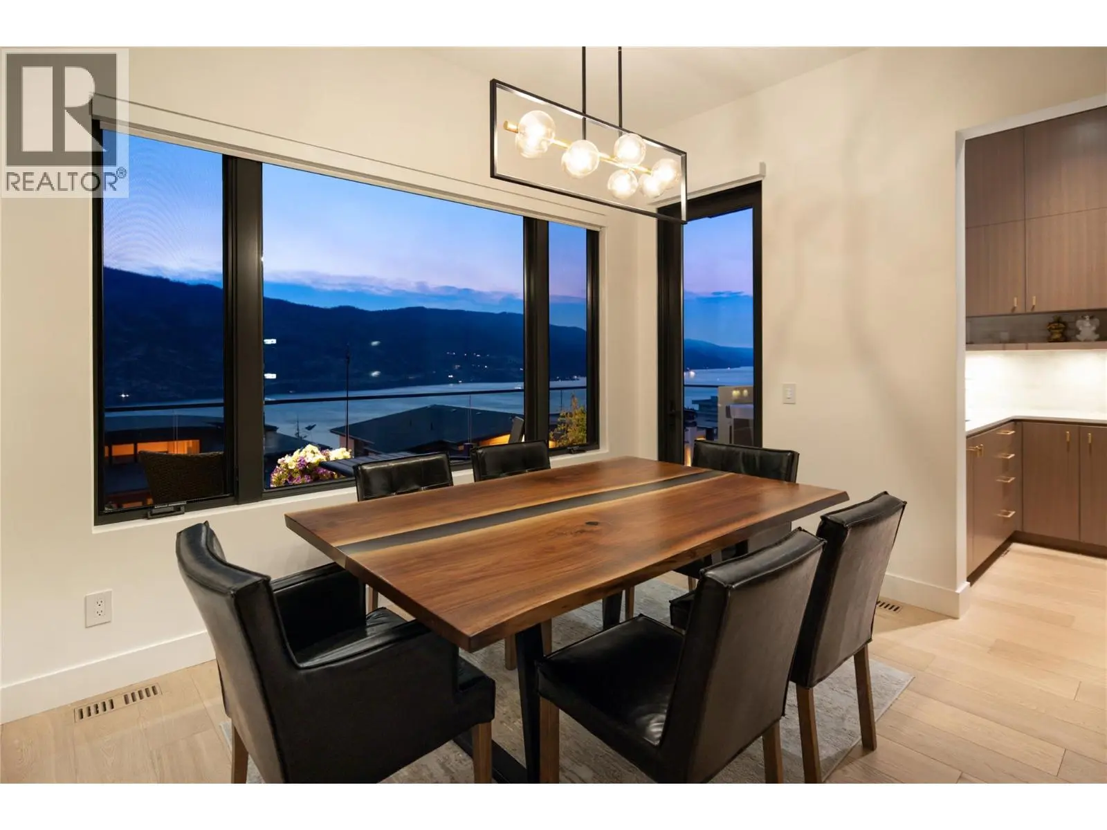 538 Clifton Court. Kelowna, British Columbia