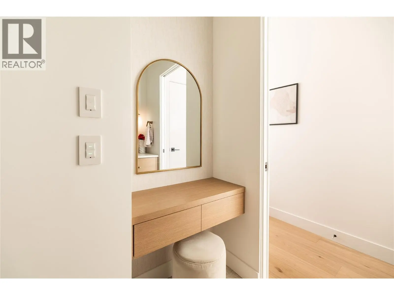 538 Clifton Court. Kelowna, British Columbia