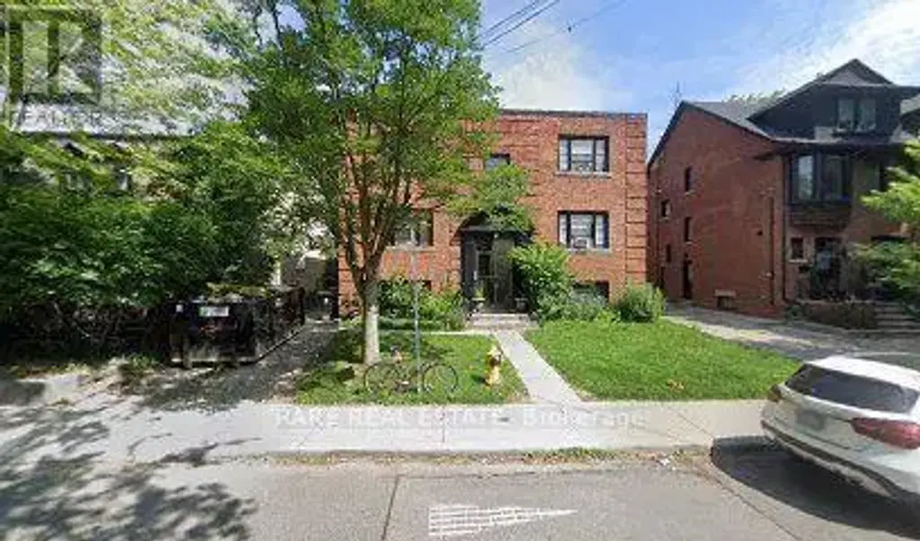 6 - 130 Macpherson Avenue, Toronto (Casa Loma)