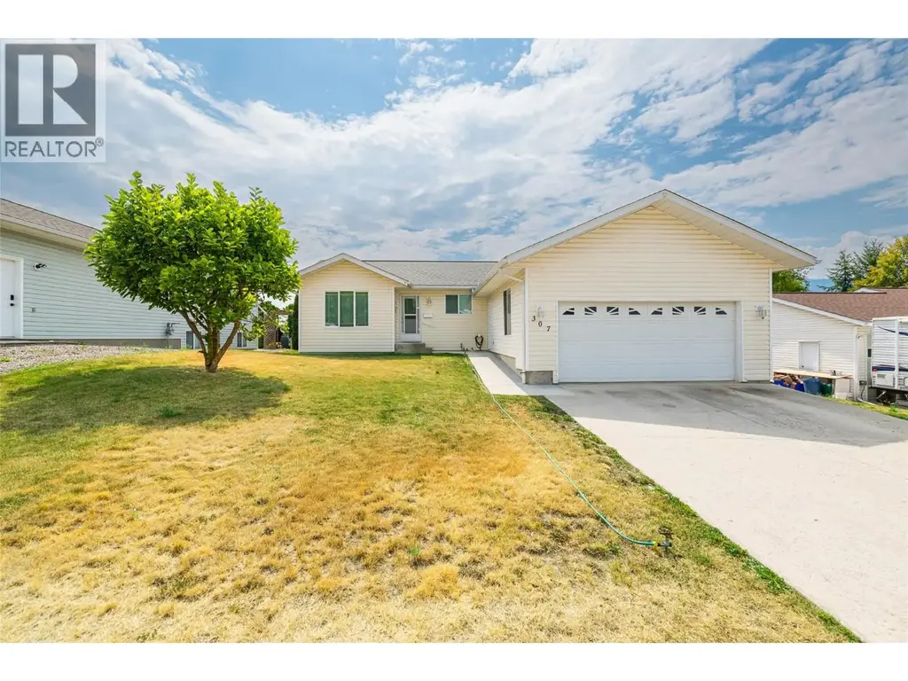 307 Dugan Street, Creston