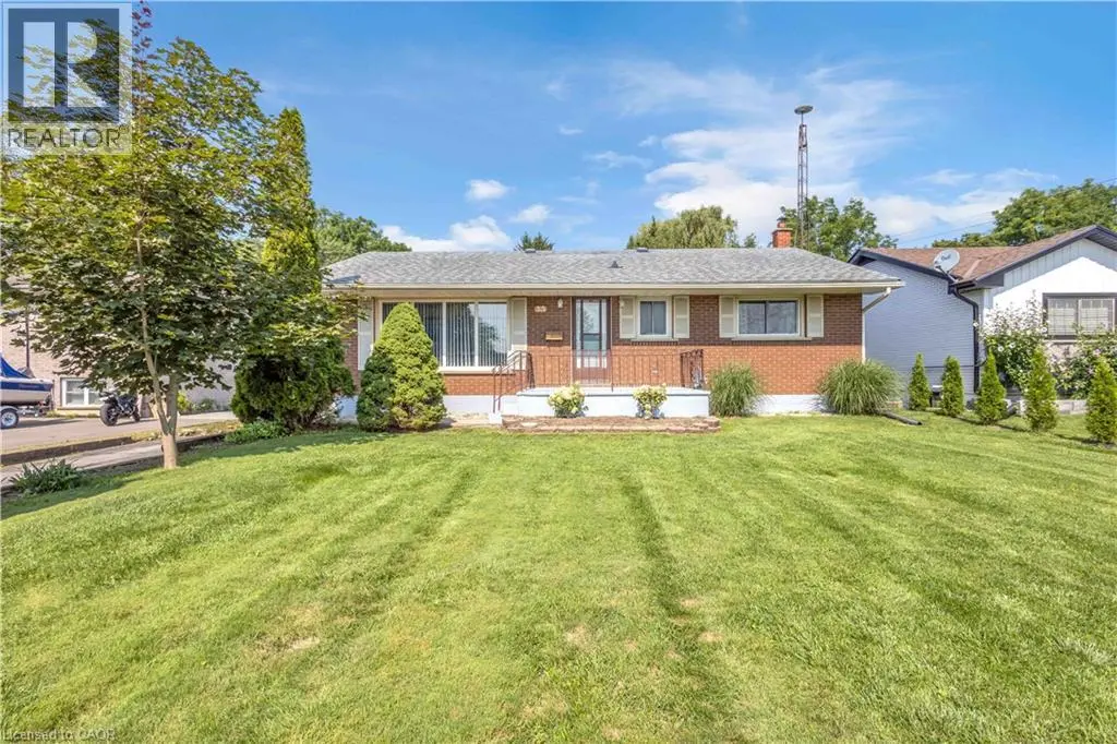 55 Young Street, Tillsonburg