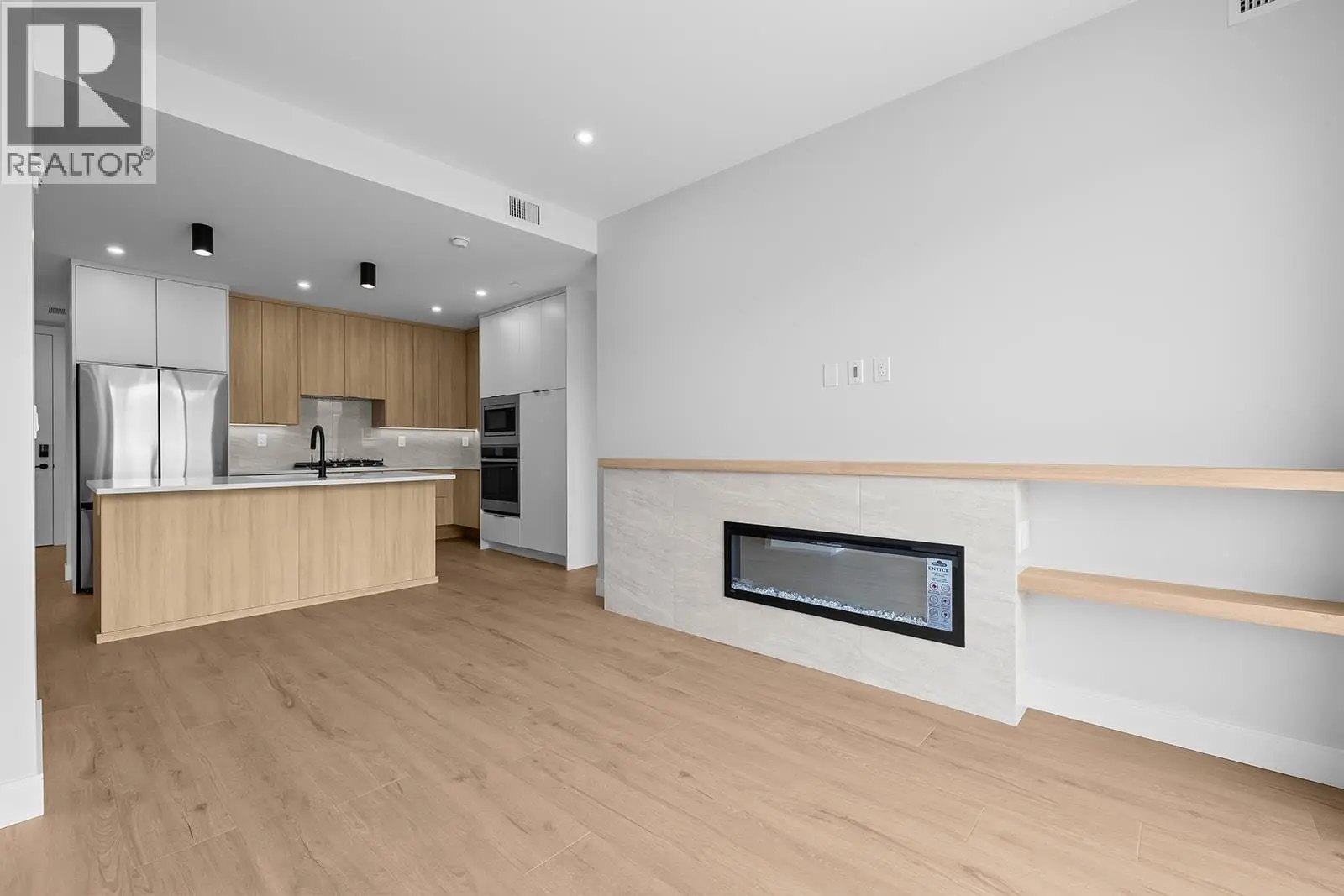 75 Predator Ridge Drive Unit# 506. Vernon, British Columbia