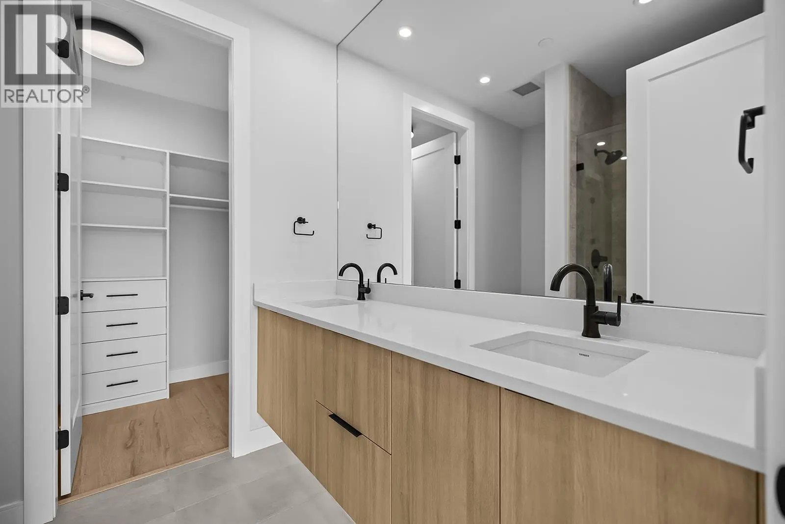 75 Predator Ridge Drive Unit# 506. Vernon, British Columbia