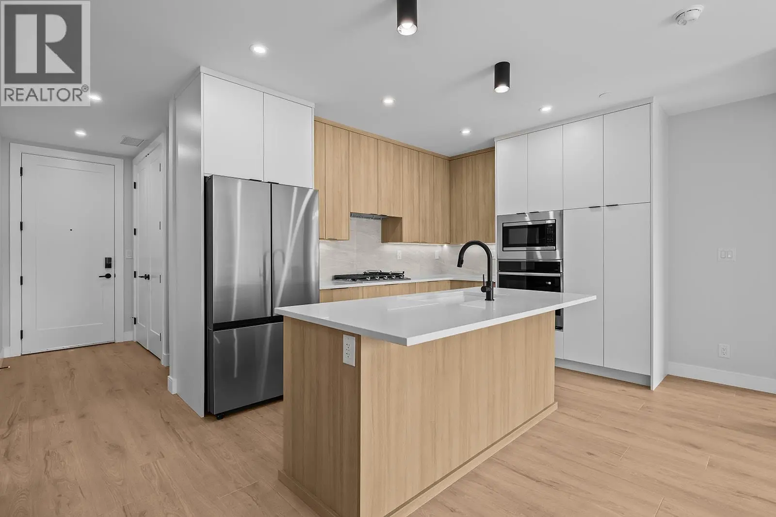 75 Predator Ridge Drive Unit# 506. Vernon, British Columbia