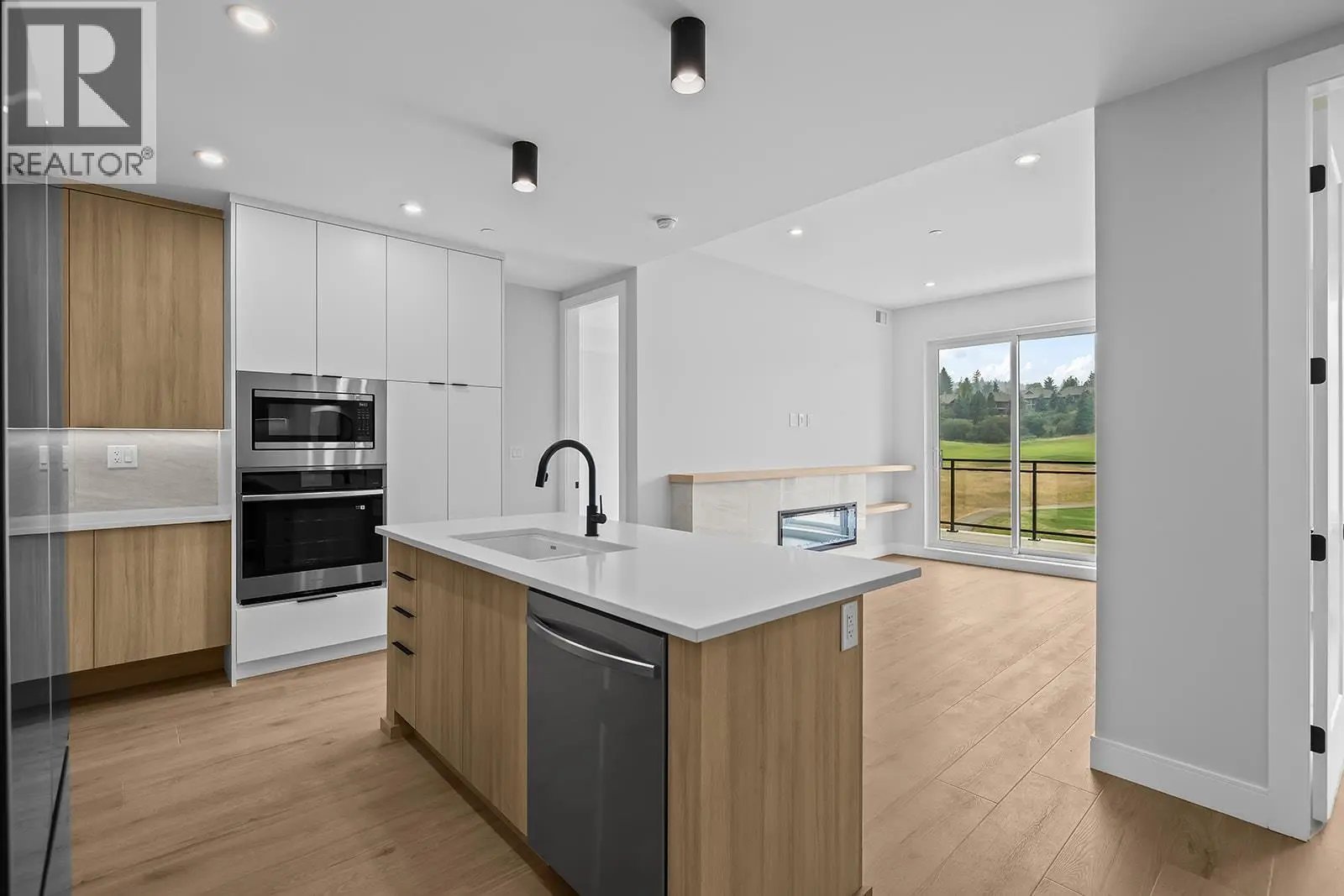 75 Predator Ridge Drive Unit# 506. Vernon, British Columbia