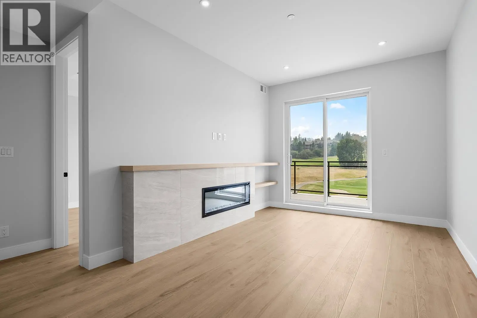 75 Predator Ridge Drive Unit# 506. Vernon, British Columbia