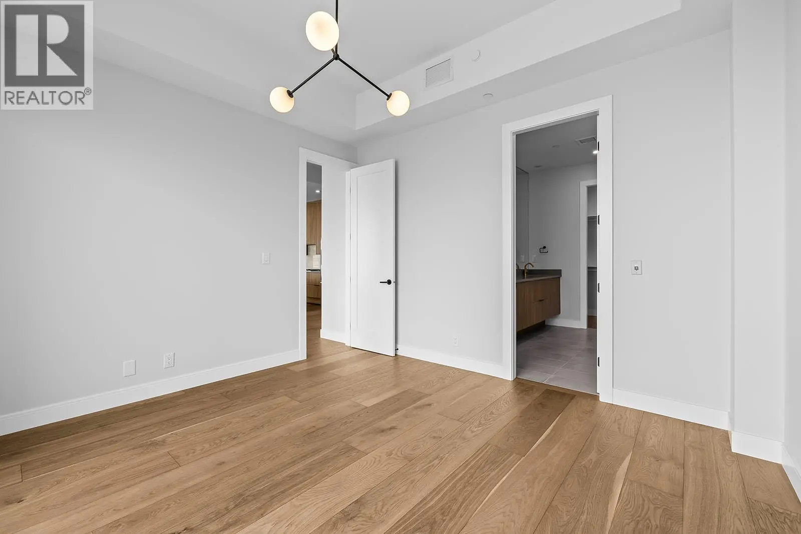75 Predator Ridge Drive Unit# 606. Vernon, British Columbia