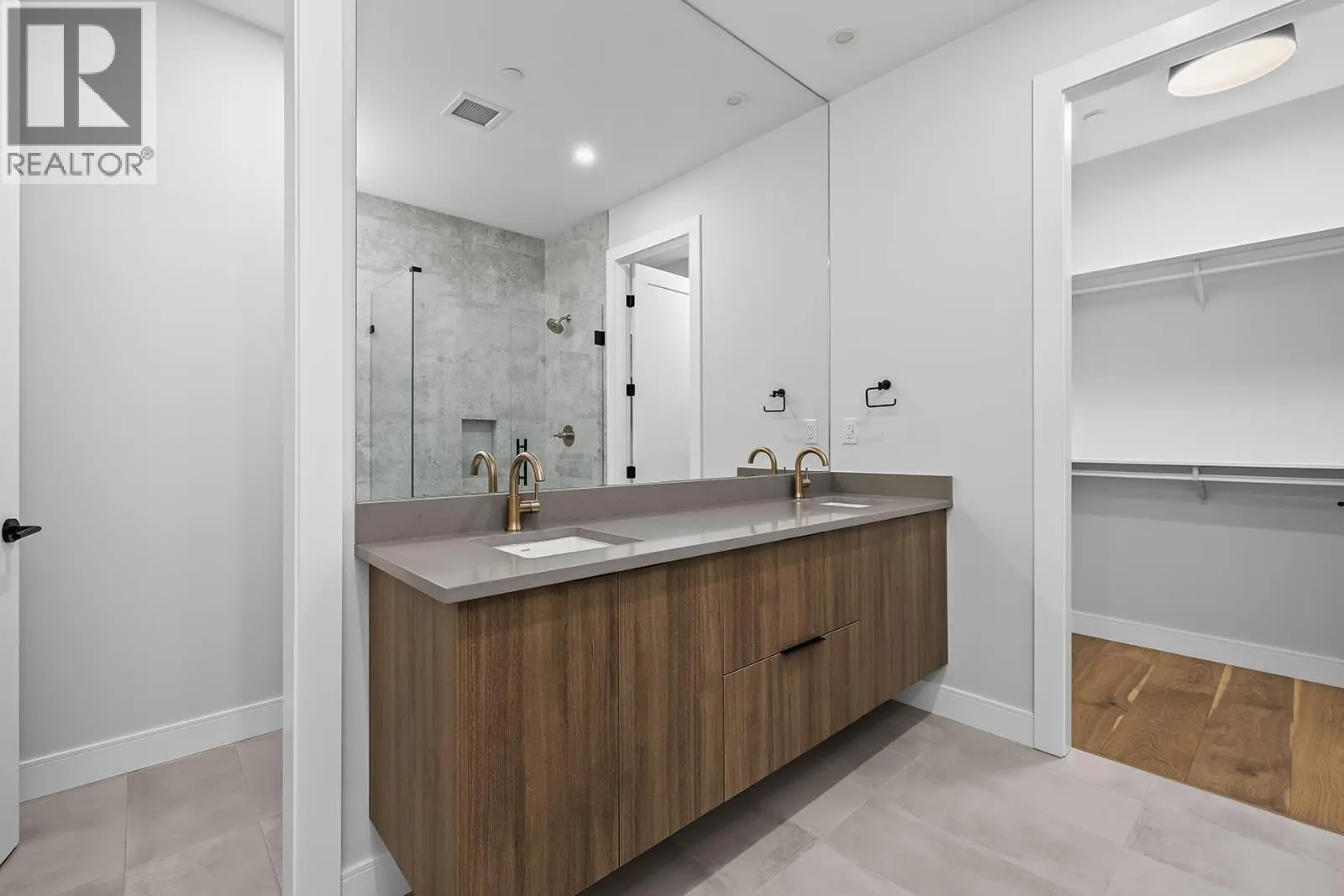 75 Predator Ridge Drive Unit# 606. Vernon, British Columbia
