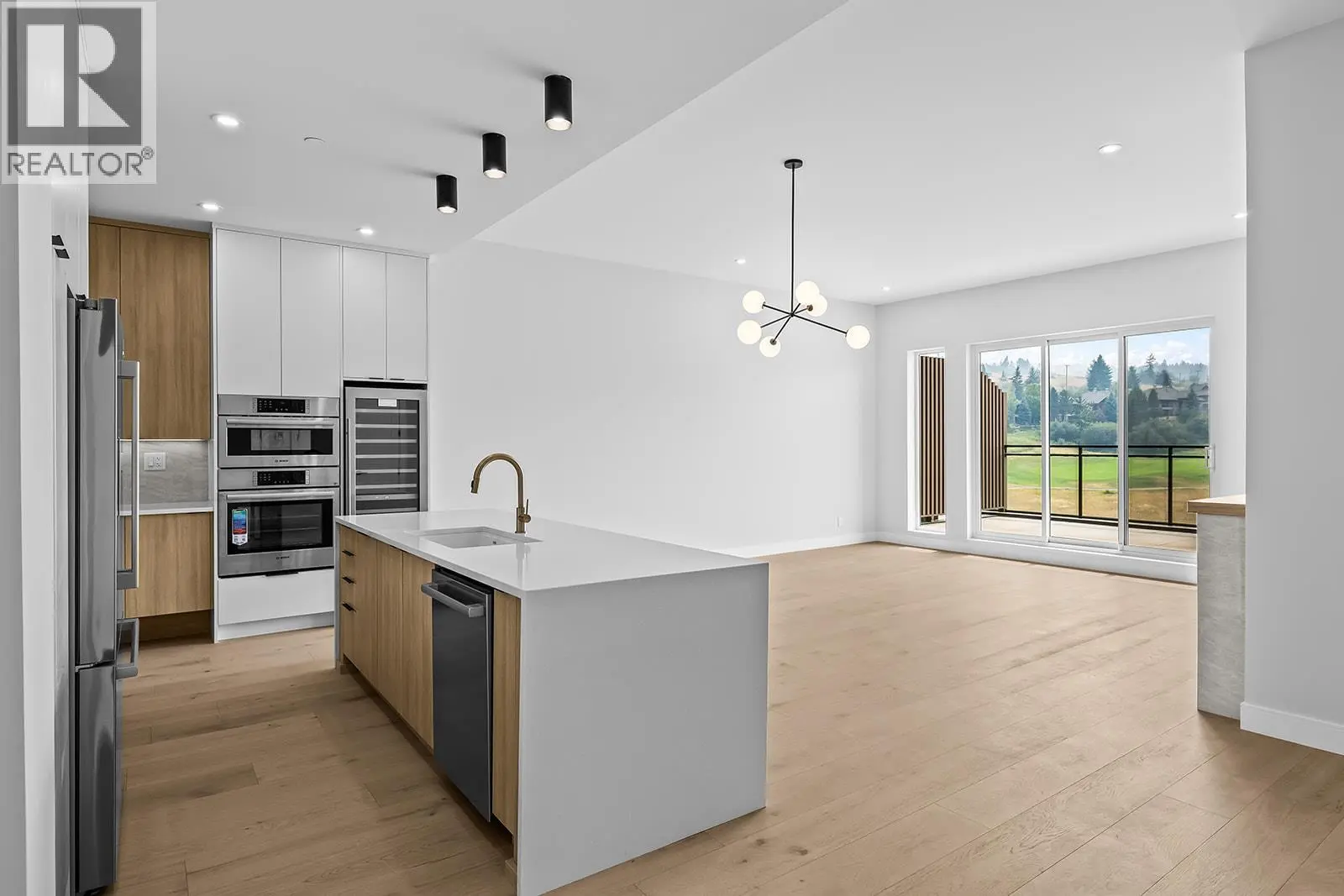 75 Predator Ridge Drive Unit# 604. Vernon, British Columbia