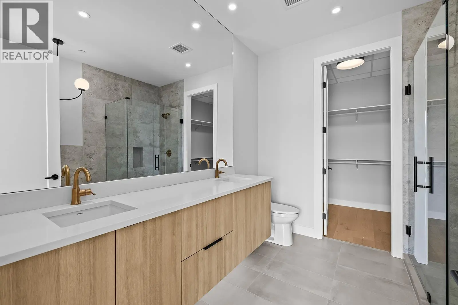75 Predator Ridge Drive Unit# 604. Vernon, British Columbia