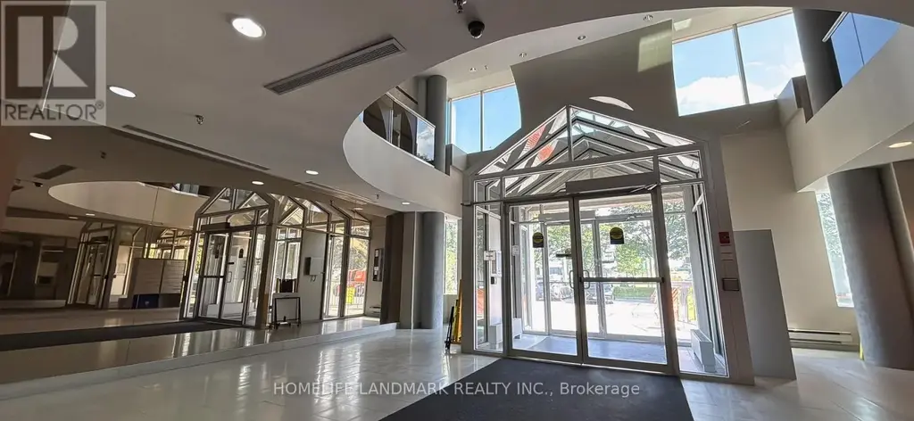 402 - 3950 14th Avenue, Markham (Milliken Mills West)