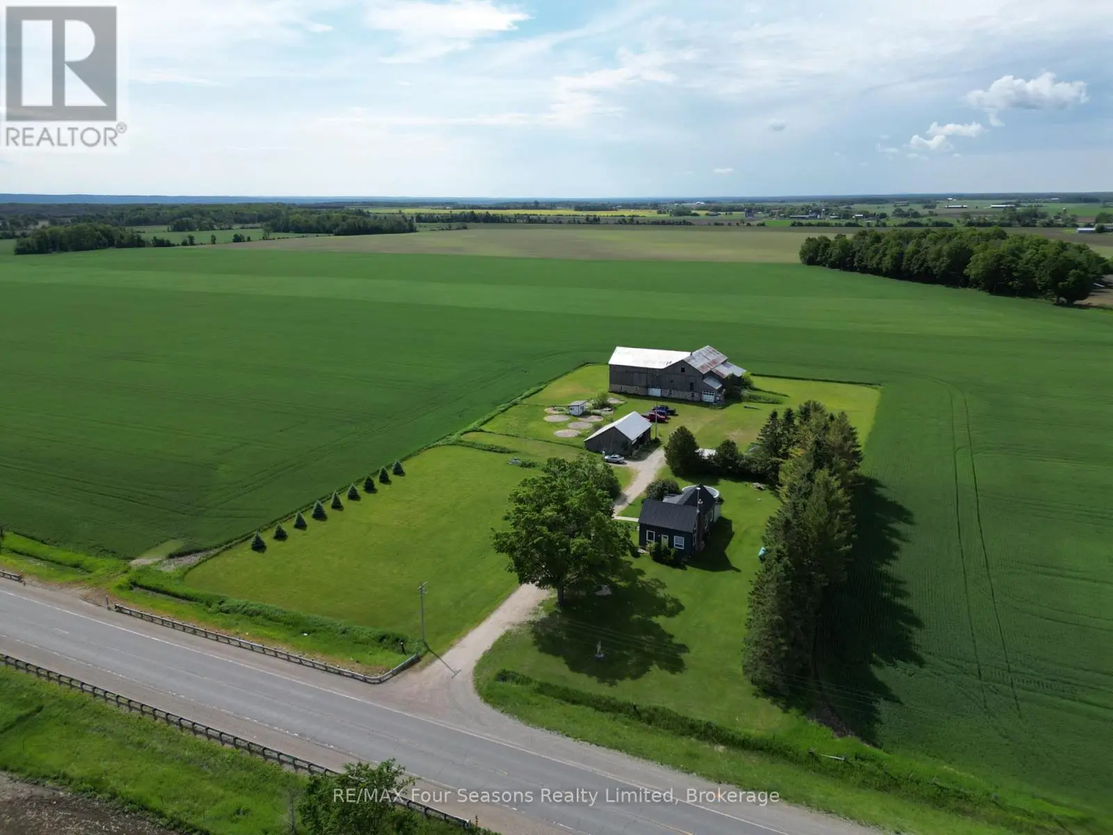 5803 26 Highway, Clearview