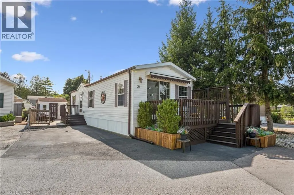 21 Trillium Beach Drive, Puslinch