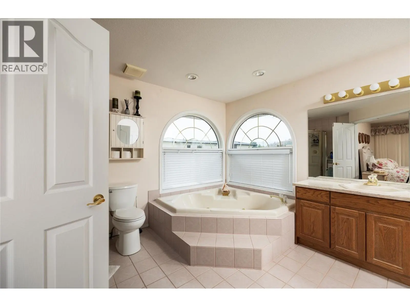 1339 Green Bay Road. West Kelowna, British Columbia