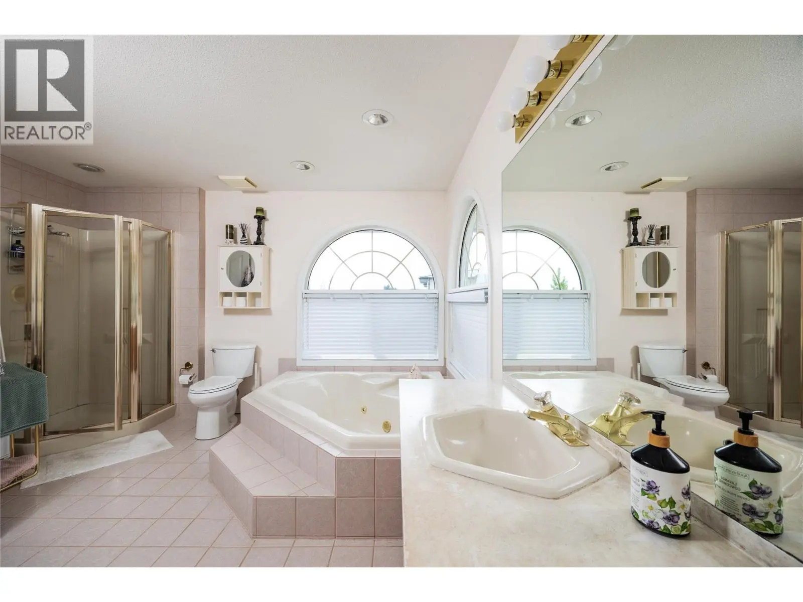 1339 Green Bay Road. West Kelowna, British Columbia