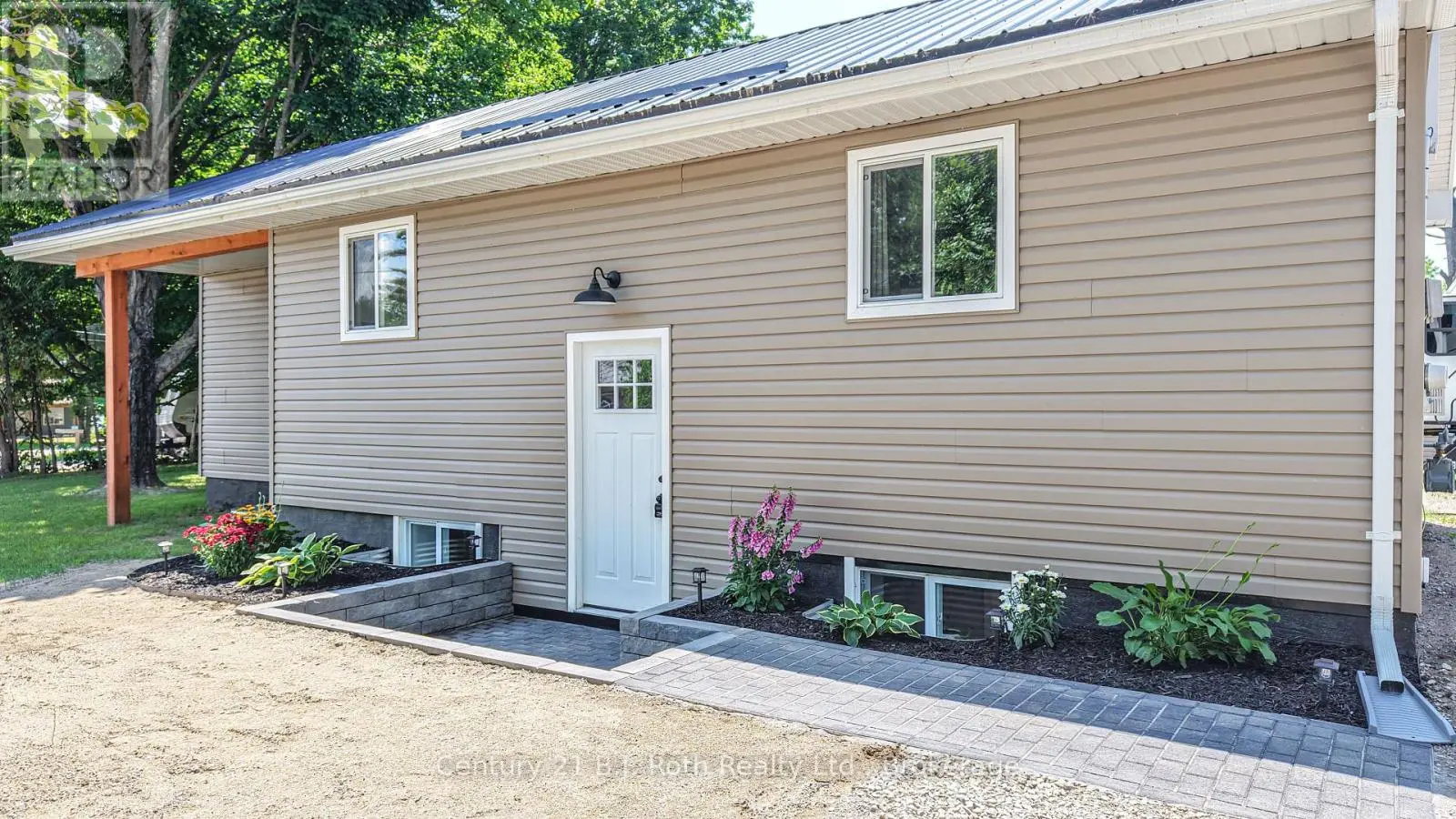 3332 Cleveland Avenue, Severn (West Shore)