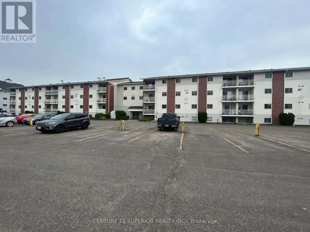 160 - 725 James Street S, Thunder Bay (Westfort)