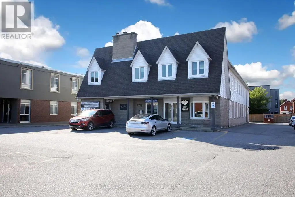 202 - 179 King Street E, Oshawa (Central)