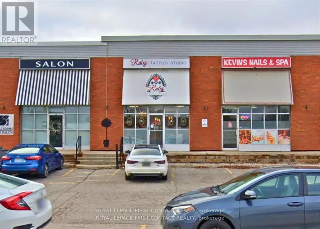 6 - 110 Anne Street, Barrie (Allandale)