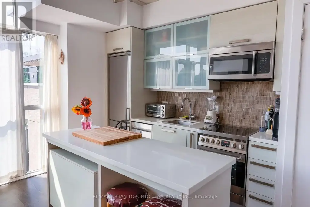412 - 1205 Queen Street W, Toronto (Little Portugal)