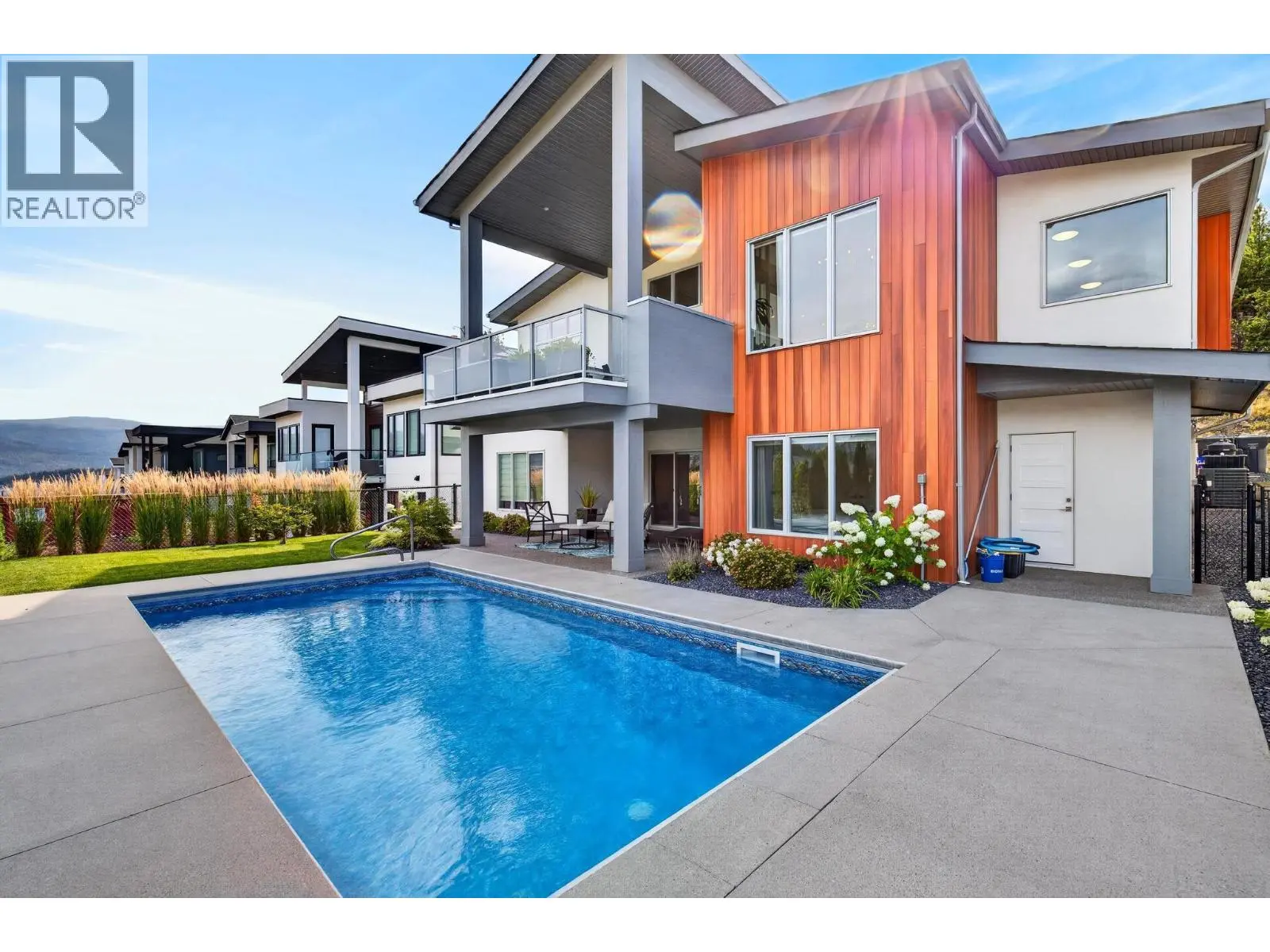 887 Loseth Drive. Kelowna, British Columbia
