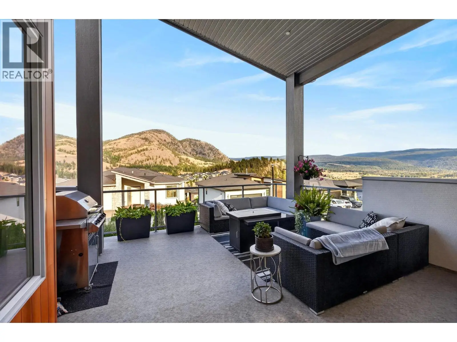 887 Loseth Drive. Kelowna, British Columbia