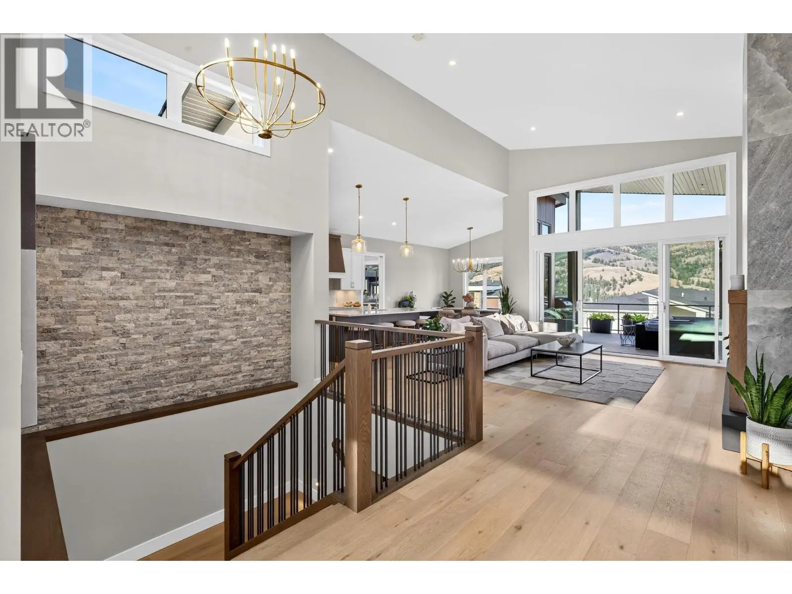 887 Loseth Drive. Kelowna, British Columbia