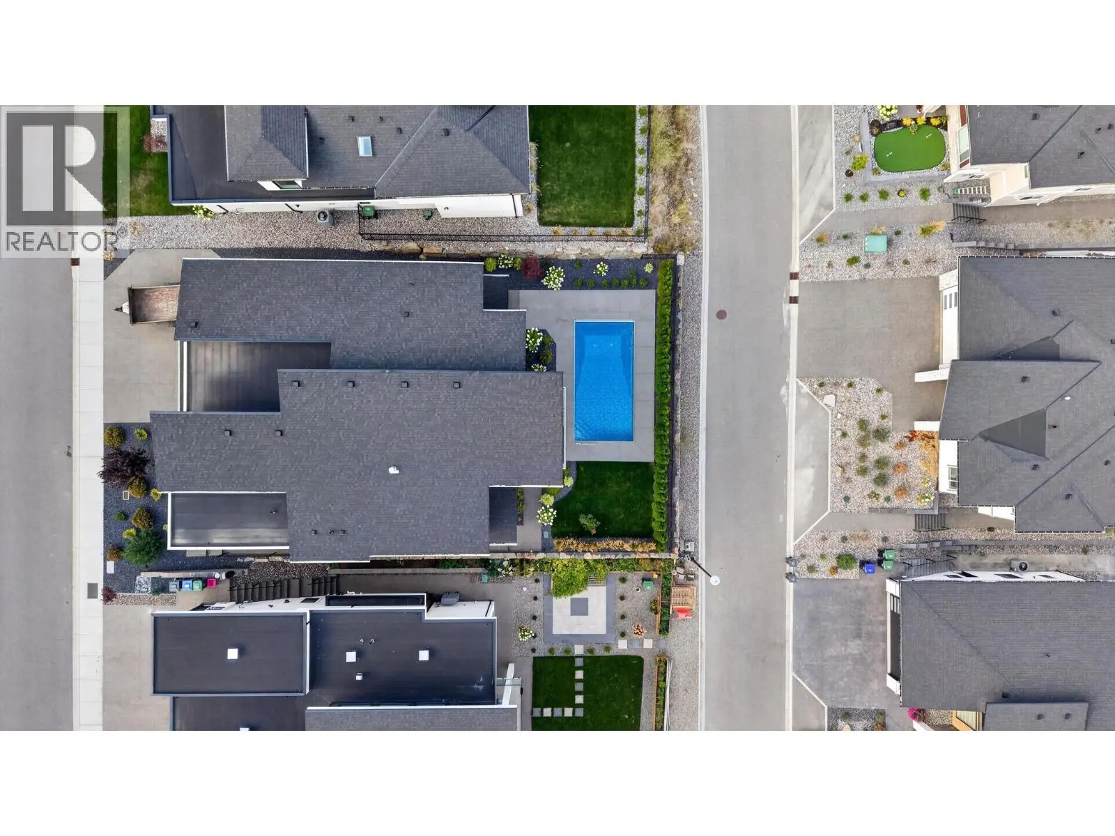 887 Loseth Drive. Kelowna, British Columbia