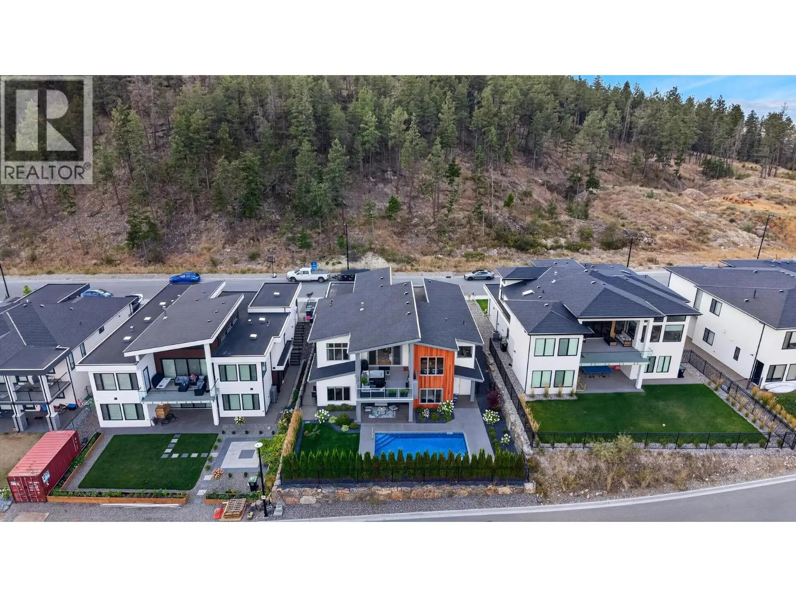 887 Loseth Drive. Kelowna, British Columbia