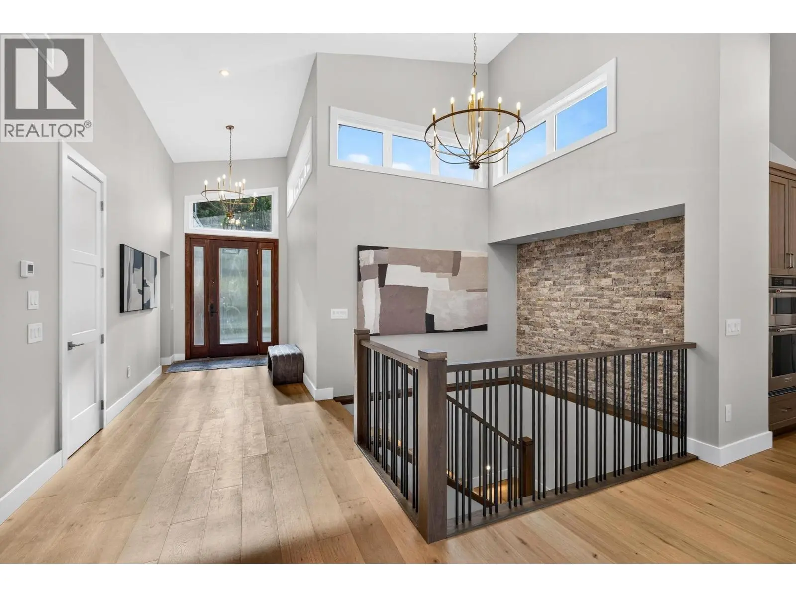 887 Loseth Drive. Kelowna, British Columbia