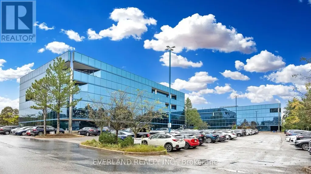 402 - 200 Town Centre Boulevard, Markham (Unionville)