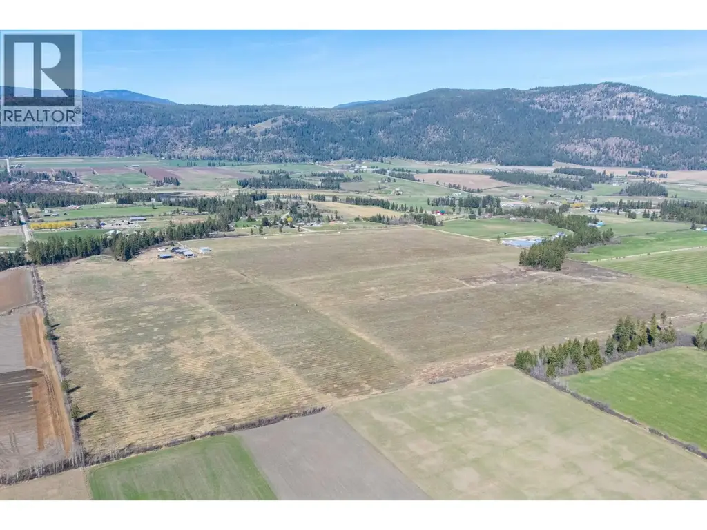 1448 Otter Lake Cross Road, Spallumcheen