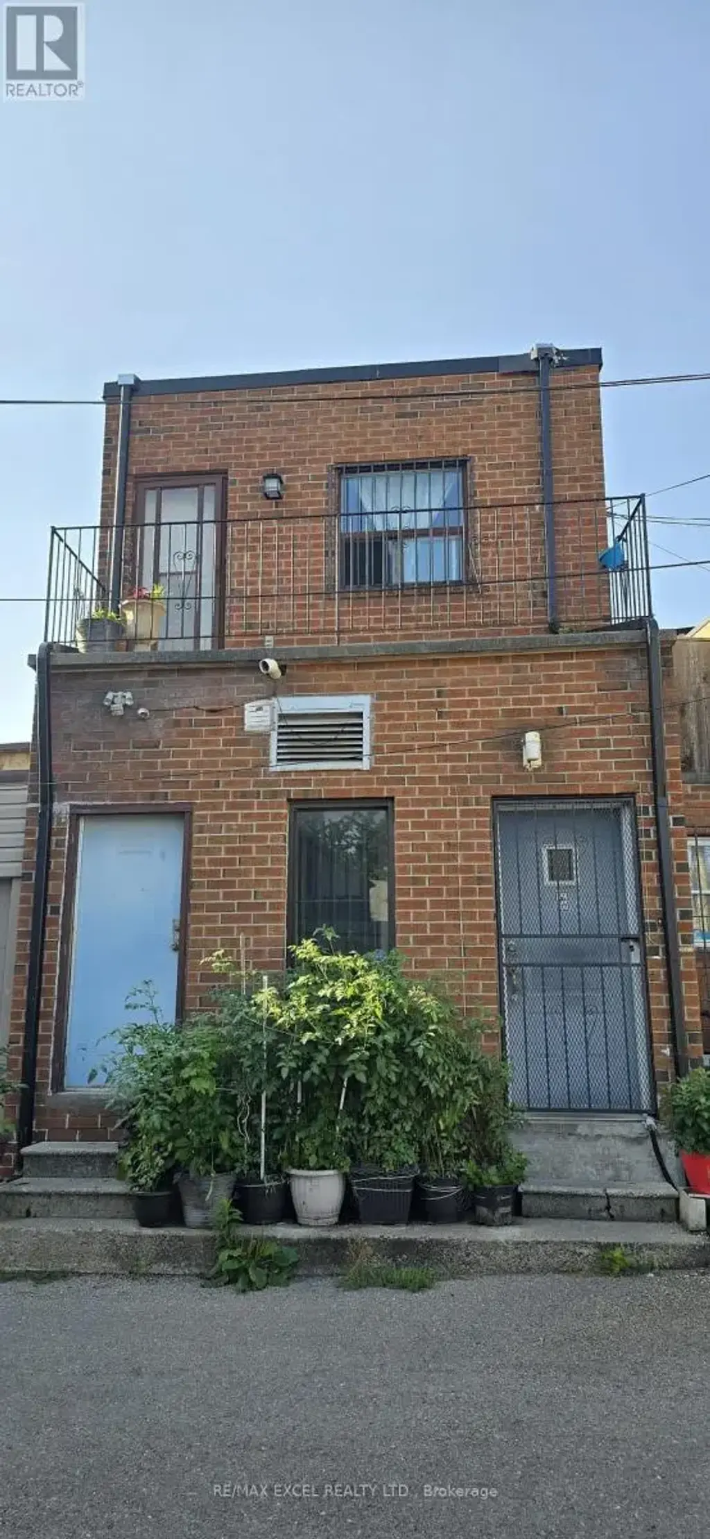 Rear - 1584 Dundas Street W, Toronto (Little Portugal)