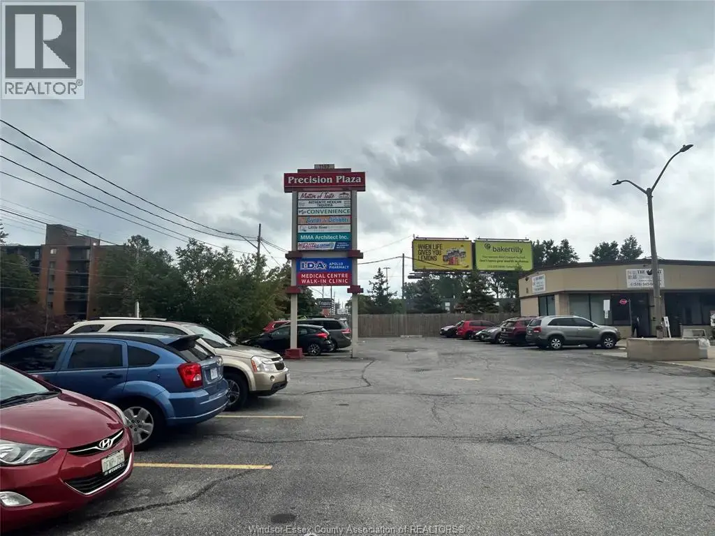 1181 Lauzon Road, Windsor