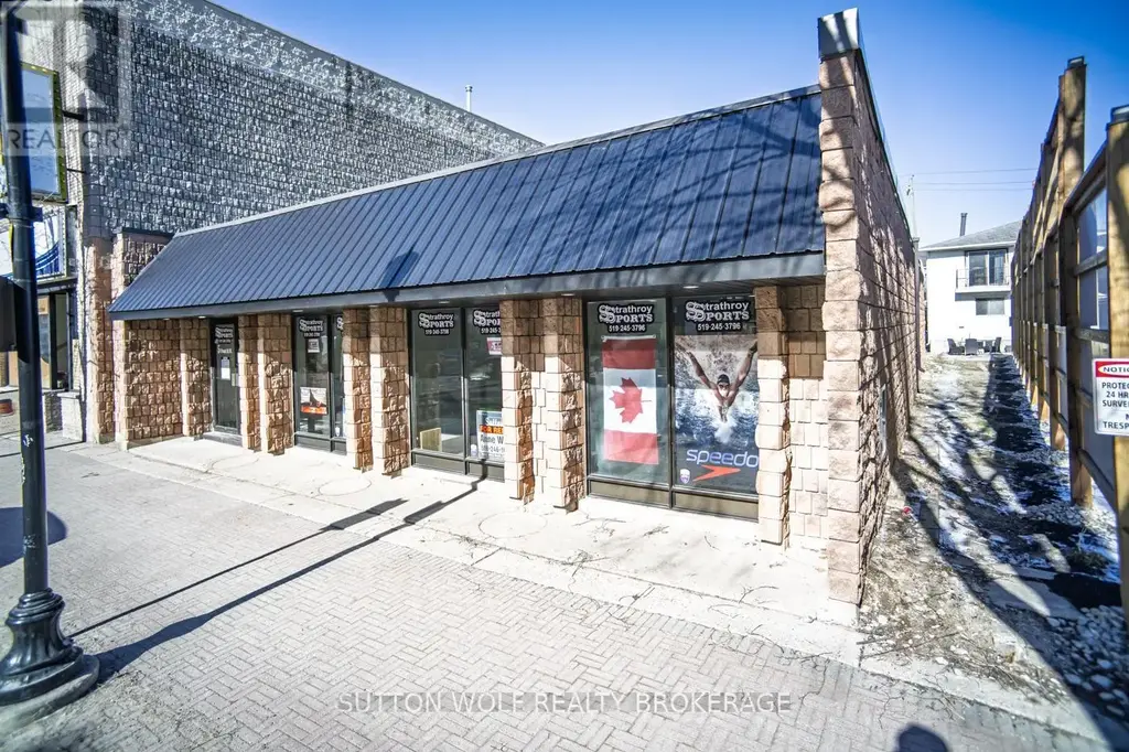 5 Front Street W, Strathroy-Caradoc (NW)