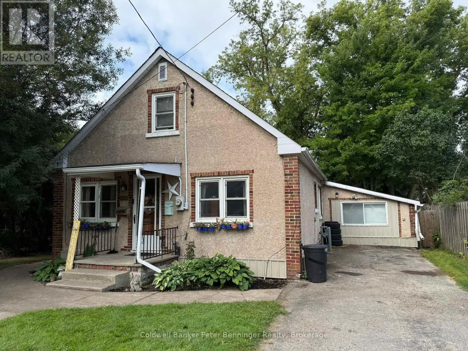 552 11th Avenue, Hanover