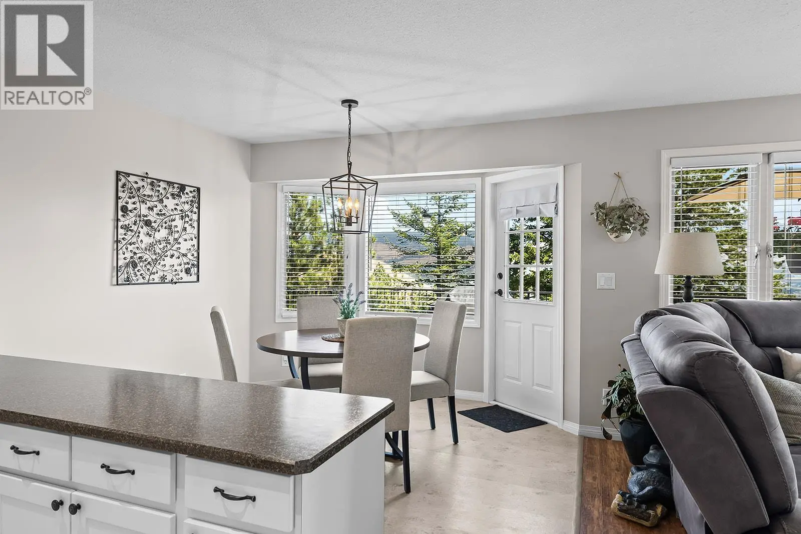 735 Nahanni Place. Kelowna, British Columbia