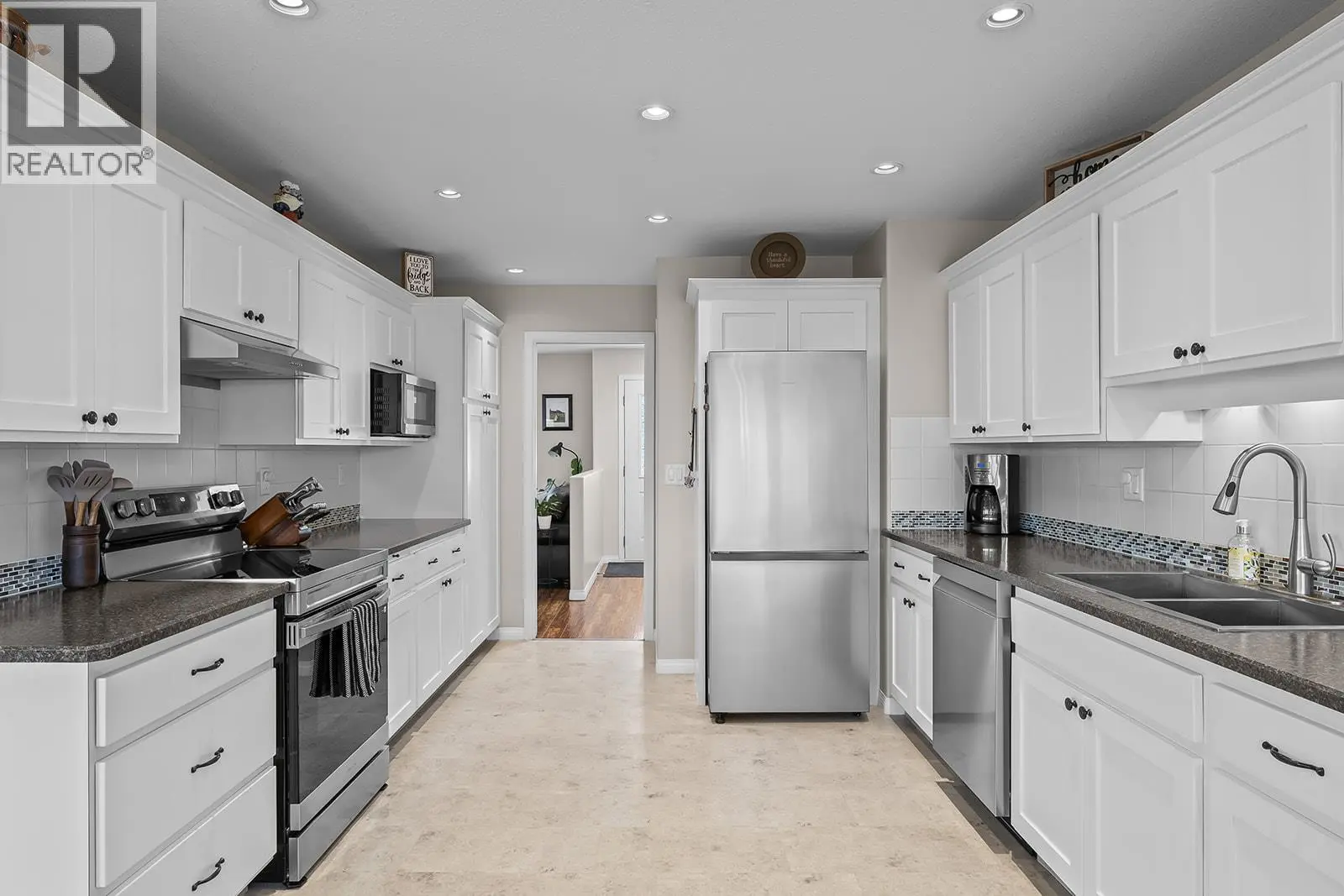 735 Nahanni Place. Kelowna, British Columbia